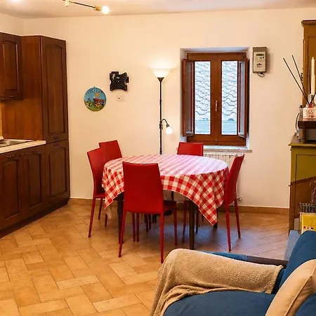 Apartment Casa Girasole Cantone